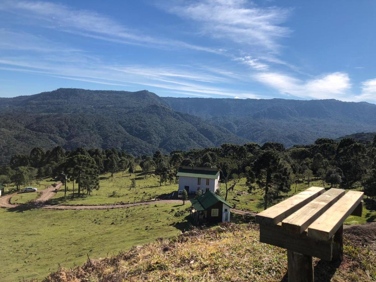 Pousada Colina Dos Ventos - Cabana Alpha อูรูบิซิ ภายนอก รูปภาพ
