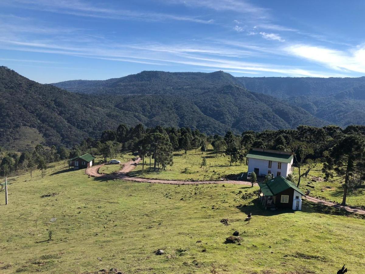 Pousada Colina Dos Ventos - Cabana Alpha อูรูบิซิ ภายนอก รูปภาพ