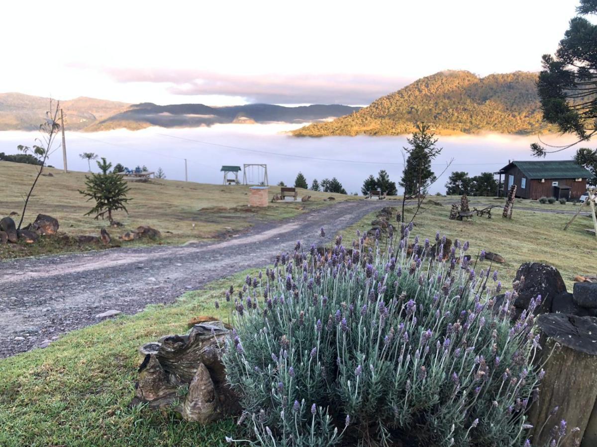 Pousada Colina Dos Ventos - Cabana Alpha อูรูบิซิ ภายนอก รูปภาพ