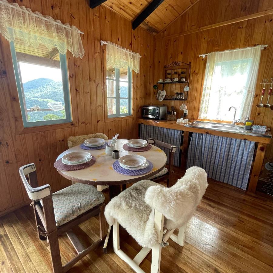 Pousada Colina Dos Ventos - Cabana Alpha อูรูบิซิ ภายนอก รูปภาพ